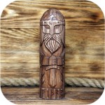 Идол Видара (средний)