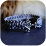 Браслет из паракорда «Викинг» Браслет из паракорда «Викинг»