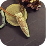 Нательный кумир «Велес в шкуре медведя» (кость)