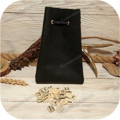 Гадальные руны из кости