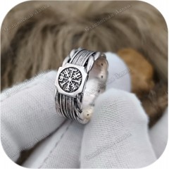 Серебряное кольцо «Вегвизир»