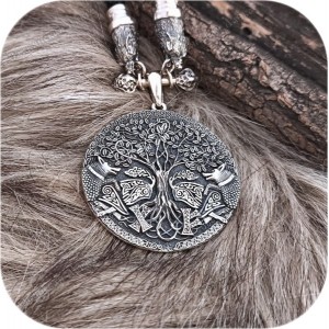 Богатырский серебряный оберег «Дерево с Волками - Алатырь»