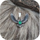 Серебряный оберег «Орел с камнем»