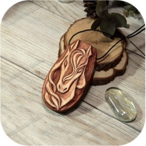 Нательный оберег с ликом Даждьбога