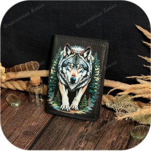 Кожаная обложка на документы «Волк»